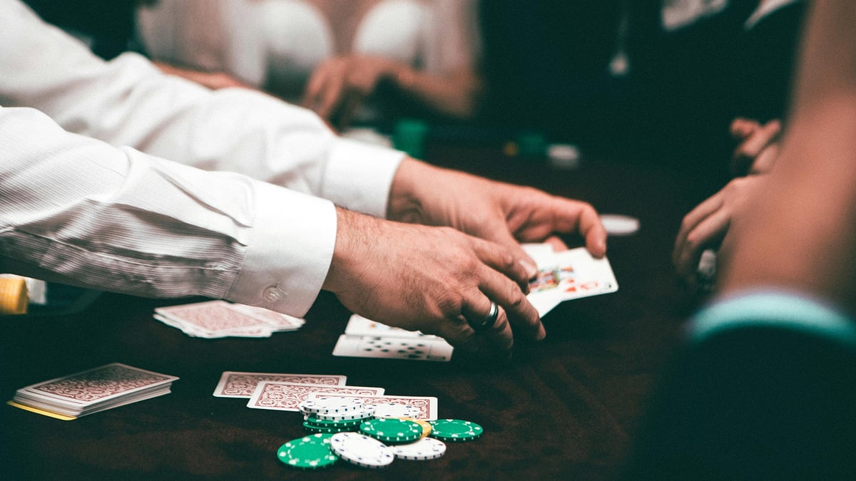 Ett parti blackjack i Golden bulls live casino.