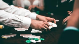 Ett parti blackjack i Golden bulls live casino.